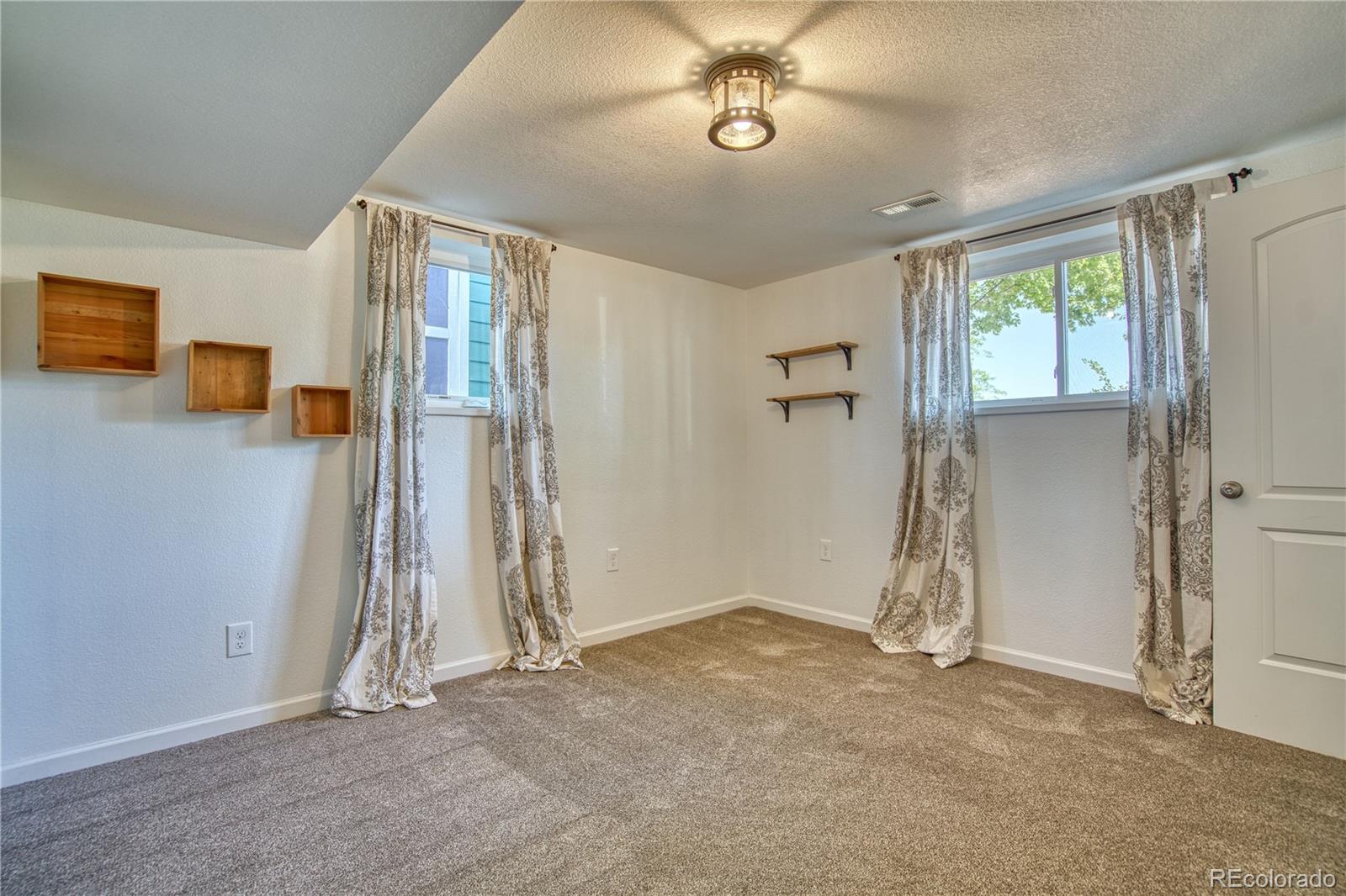 MLS Image #29 for 1403  sanborn place,longmont, Colorado