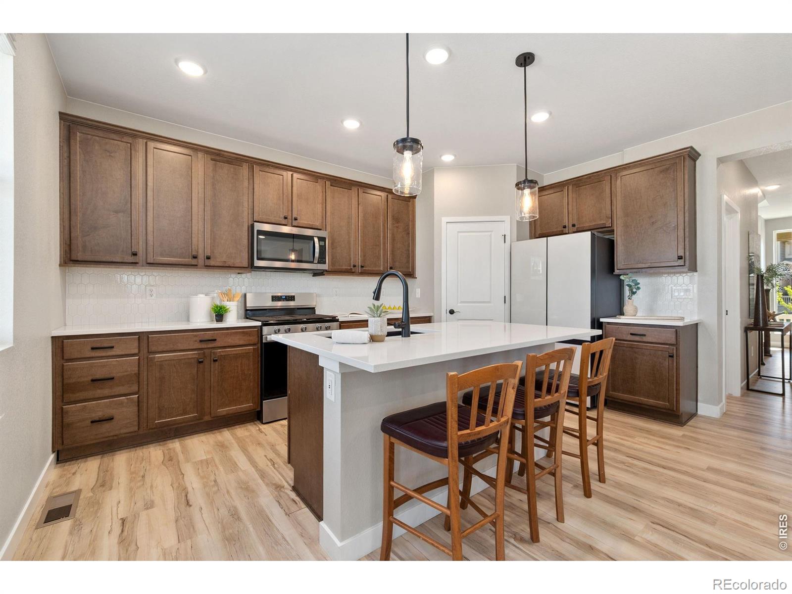 MLS Image #5 for 12803  bay street,firestone, Colorado