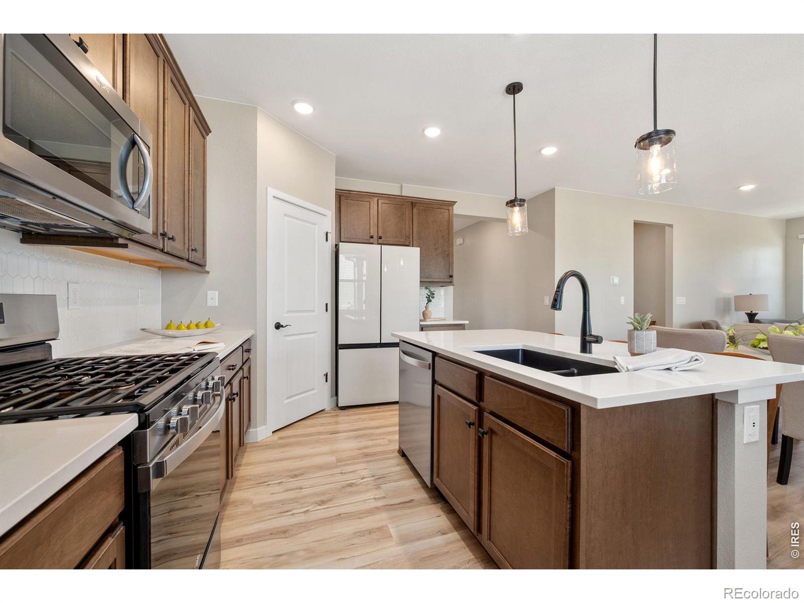 MLS Image #6 for 12803  bay street,firestone, Colorado