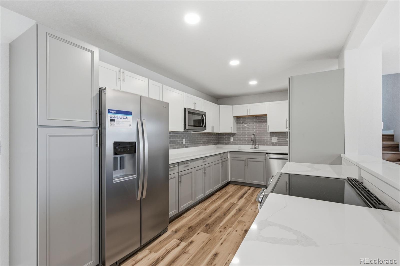 MLS Image #4 for 672  elkhart street,aurora, Colorado