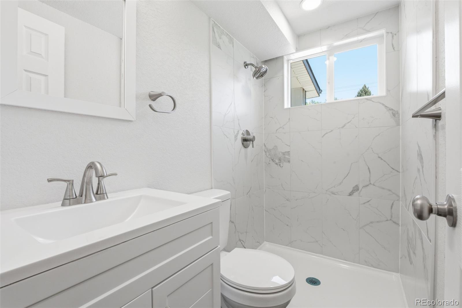 MLS Image #7 for 672  elkhart street,aurora, Colorado