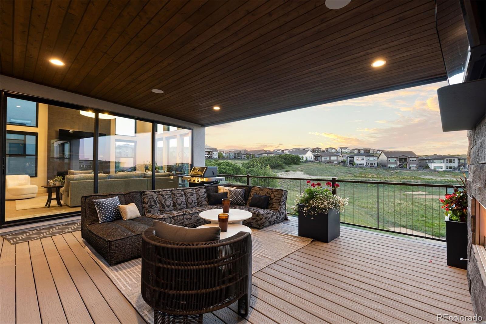 MLS Image #2 for 2237  rim ridge drive,castle rock, Colorado