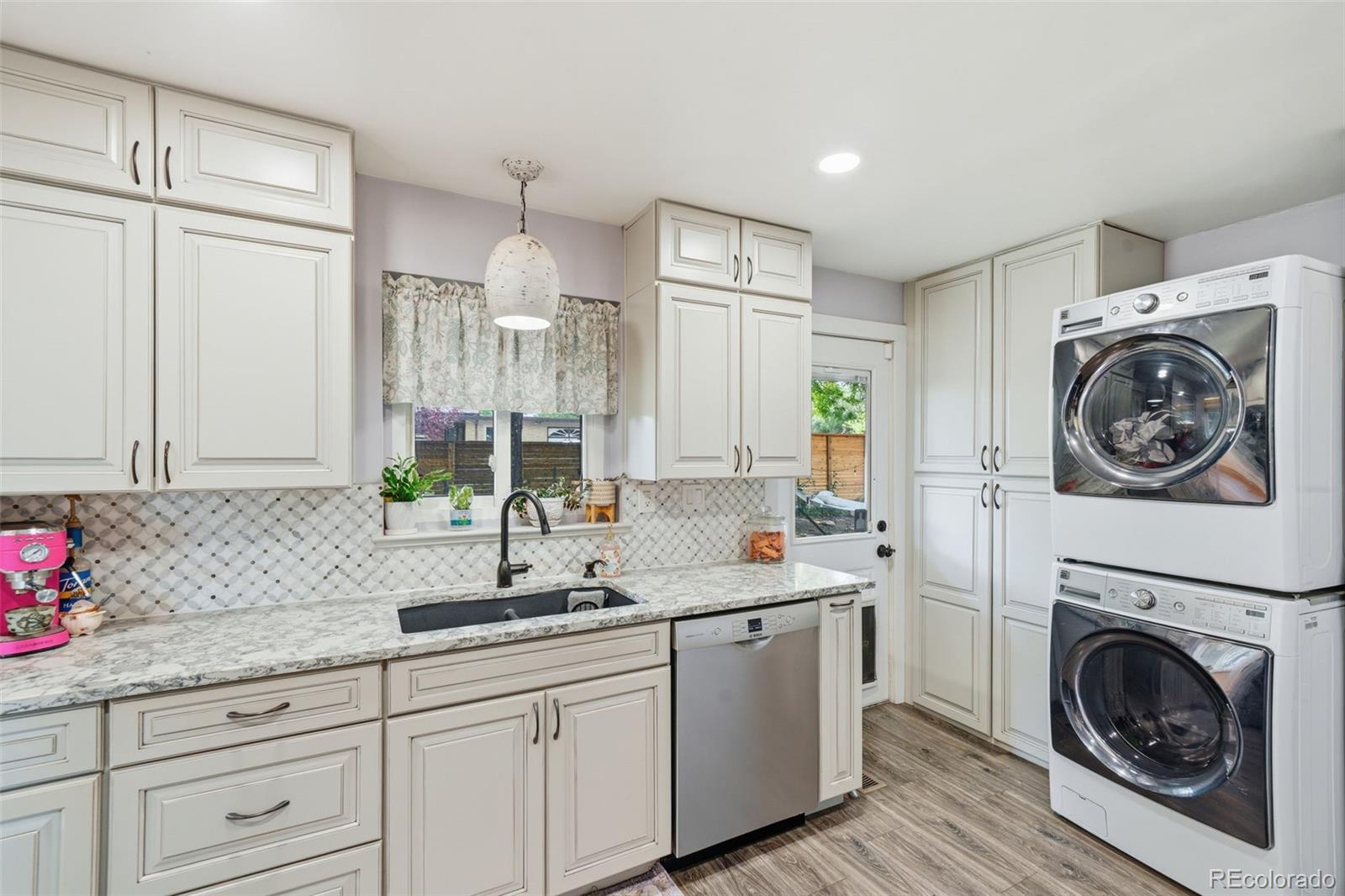 MLS Image #11 for 8187 w 17th avenue,lakewood, Colorado