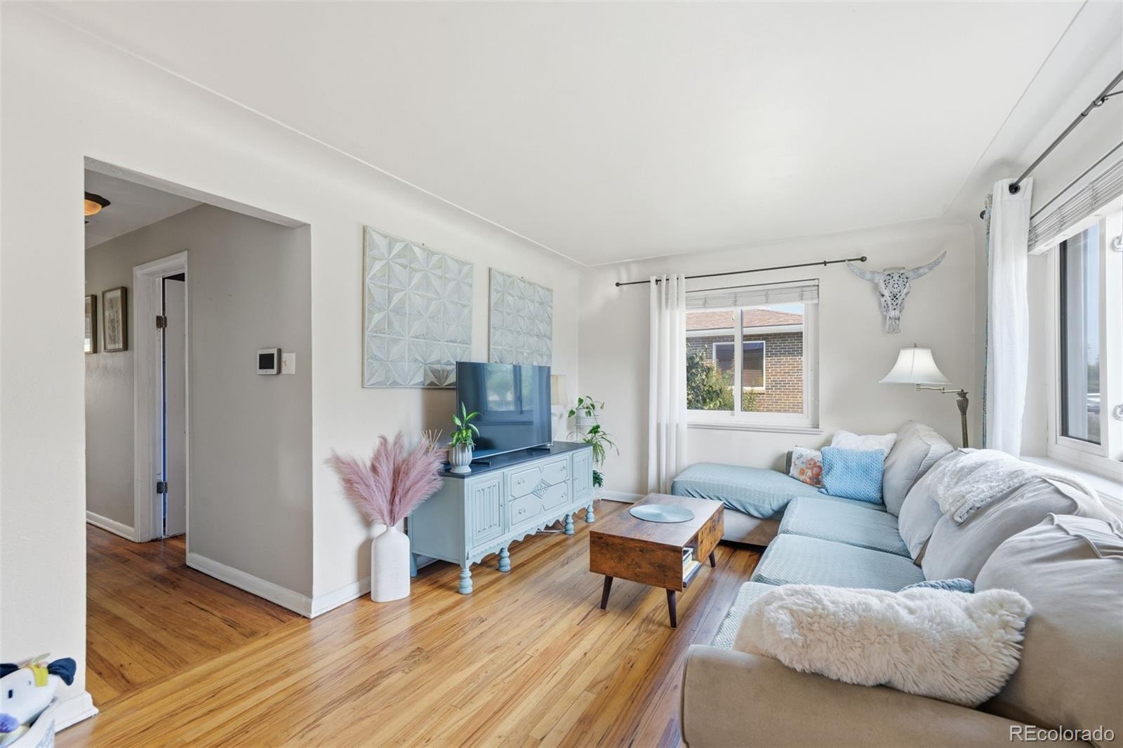 MLS Image #6 for 8187 w 17th avenue,lakewood, Colorado