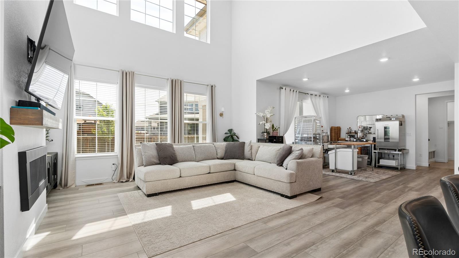 MLS Image #4 for 14610  dahlia way,thornton, Colorado