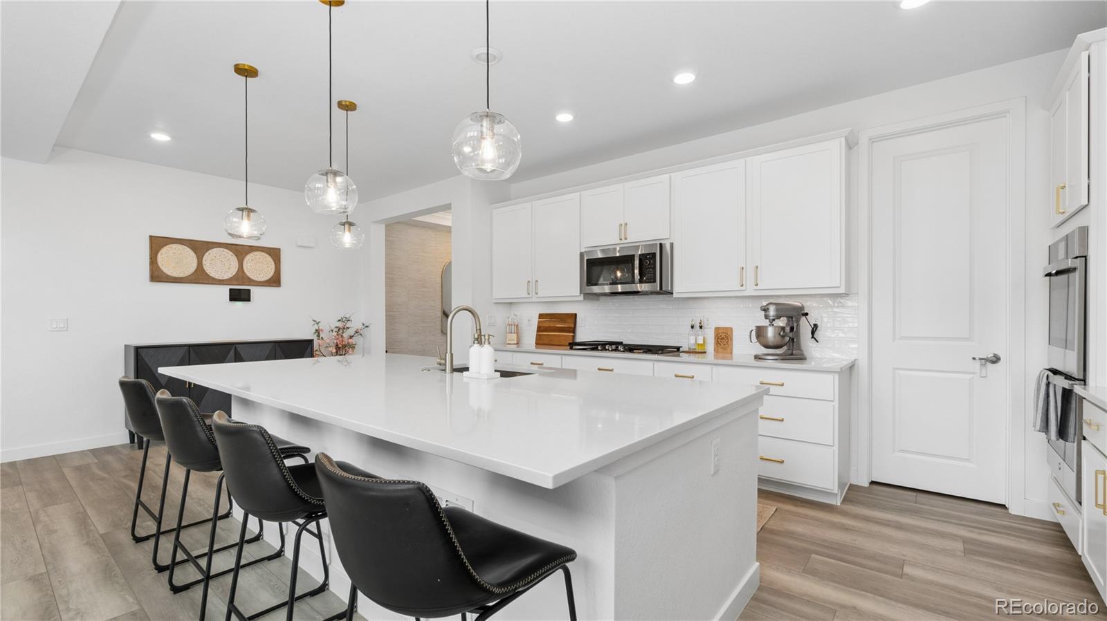 MLS Image #6 for 14610  dahlia way,thornton, Colorado