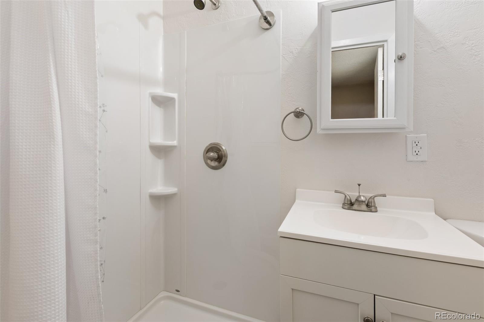 MLS Image #18 for 734 n 31st street,colorado springs, Colorado