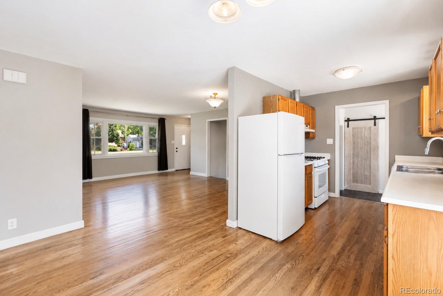 MLS Image #9 for 734 n 31st street,colorado springs, Colorado