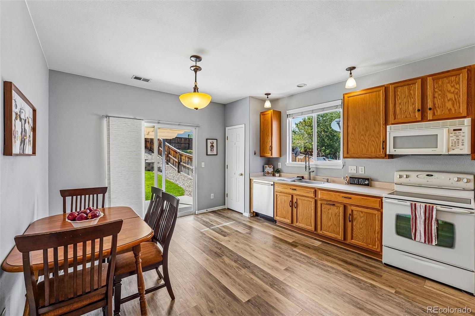 MLS Image #3 for 10566  tracewood circle,littleton, Colorado