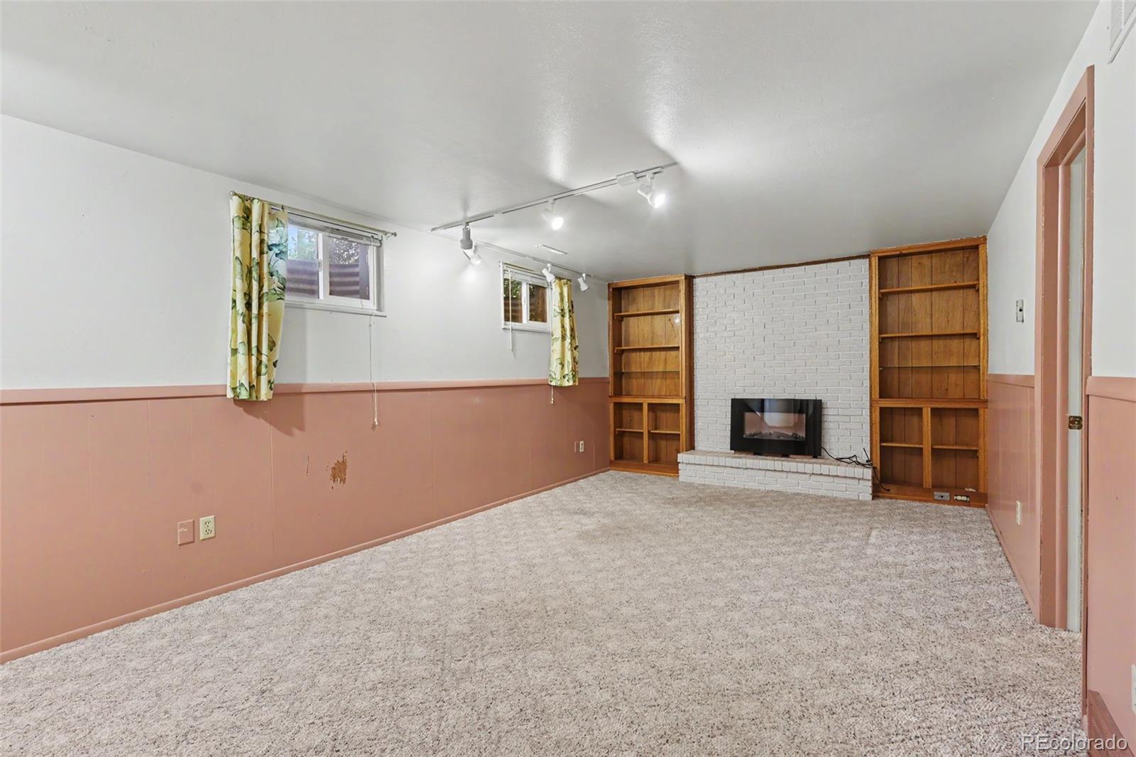 MLS Image #10 for 1011 n chelton road,colorado springs, Colorado