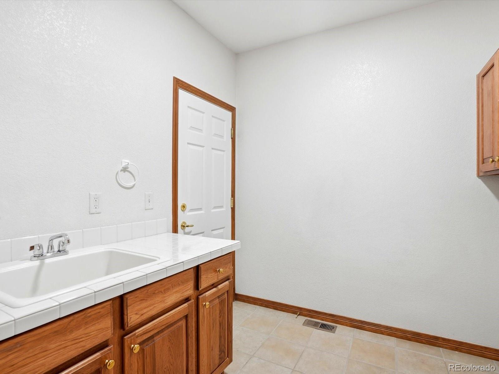 MLS Image #15 for 5779 s jay street,littleton, Colorado