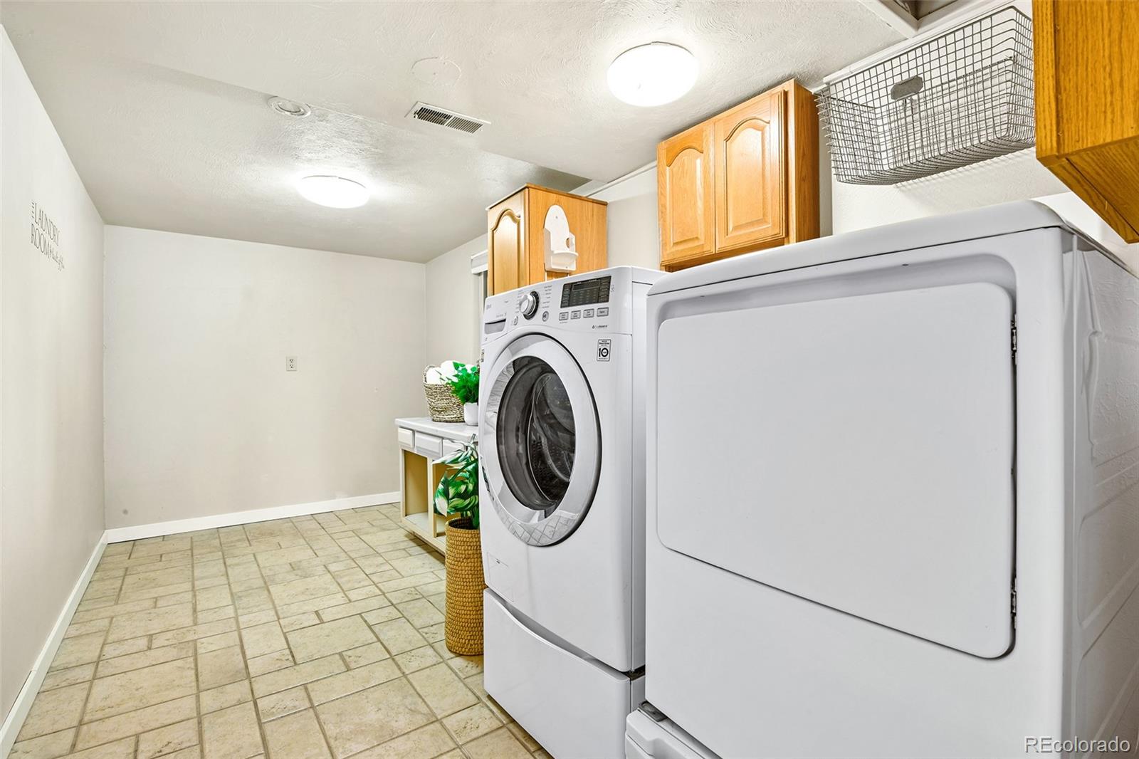 MLS Image #15 for 160  clubridge place,colorado springs, Colorado