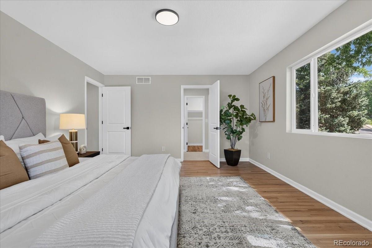 MLS Image #29 for 2295 s beeler way,denver, Colorado