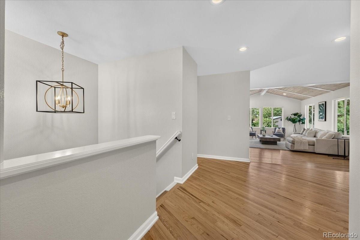 MLS Image #4 for 2295 s beeler way,denver, Colorado