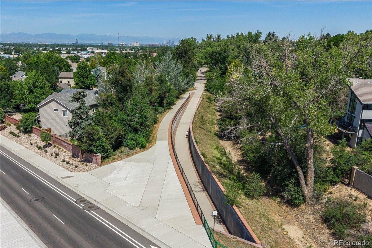 MLS Image #48 for 2295 s beeler way,denver, Colorado