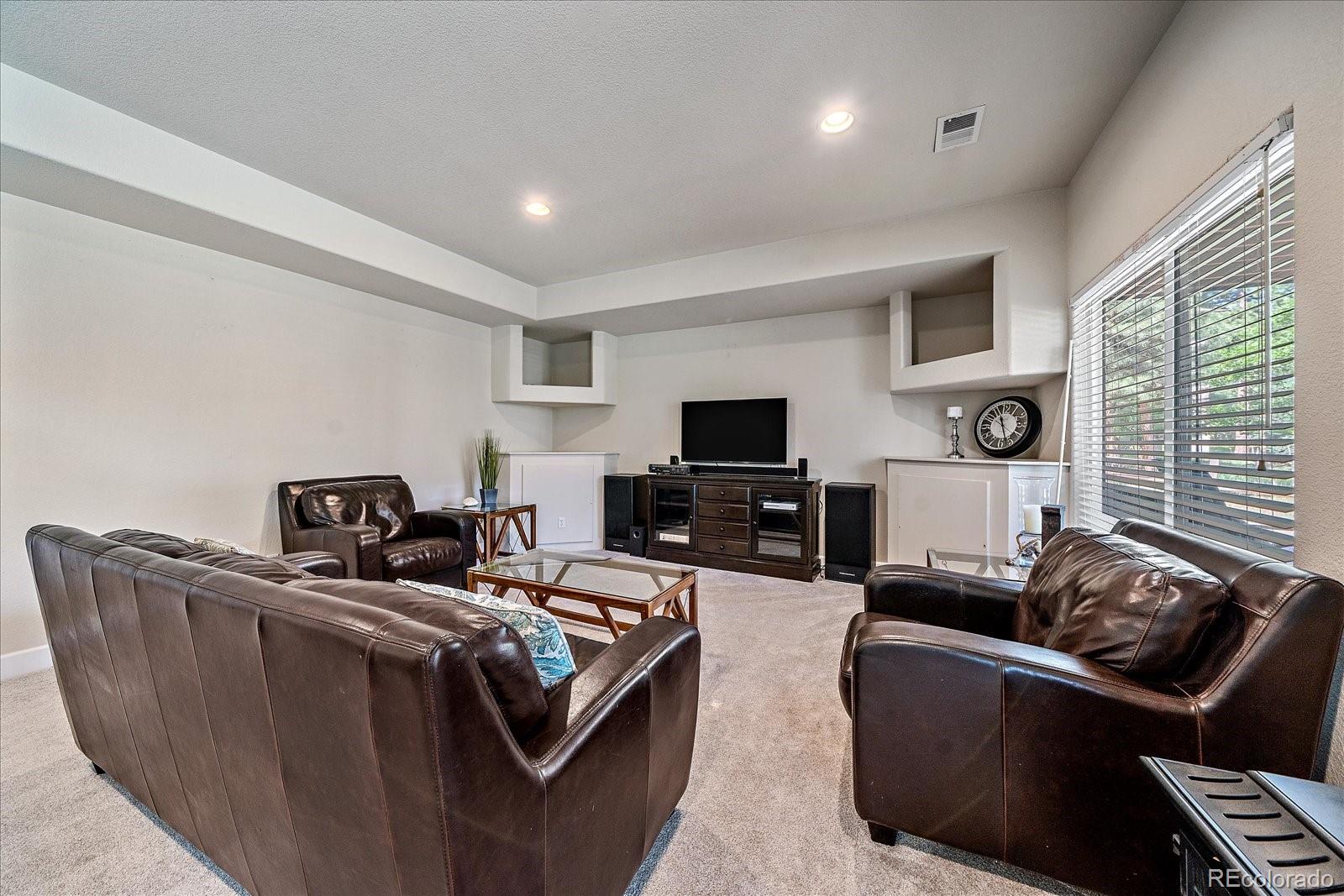 MLS Image #31 for 7418  cameron drive,larkspur, Colorado