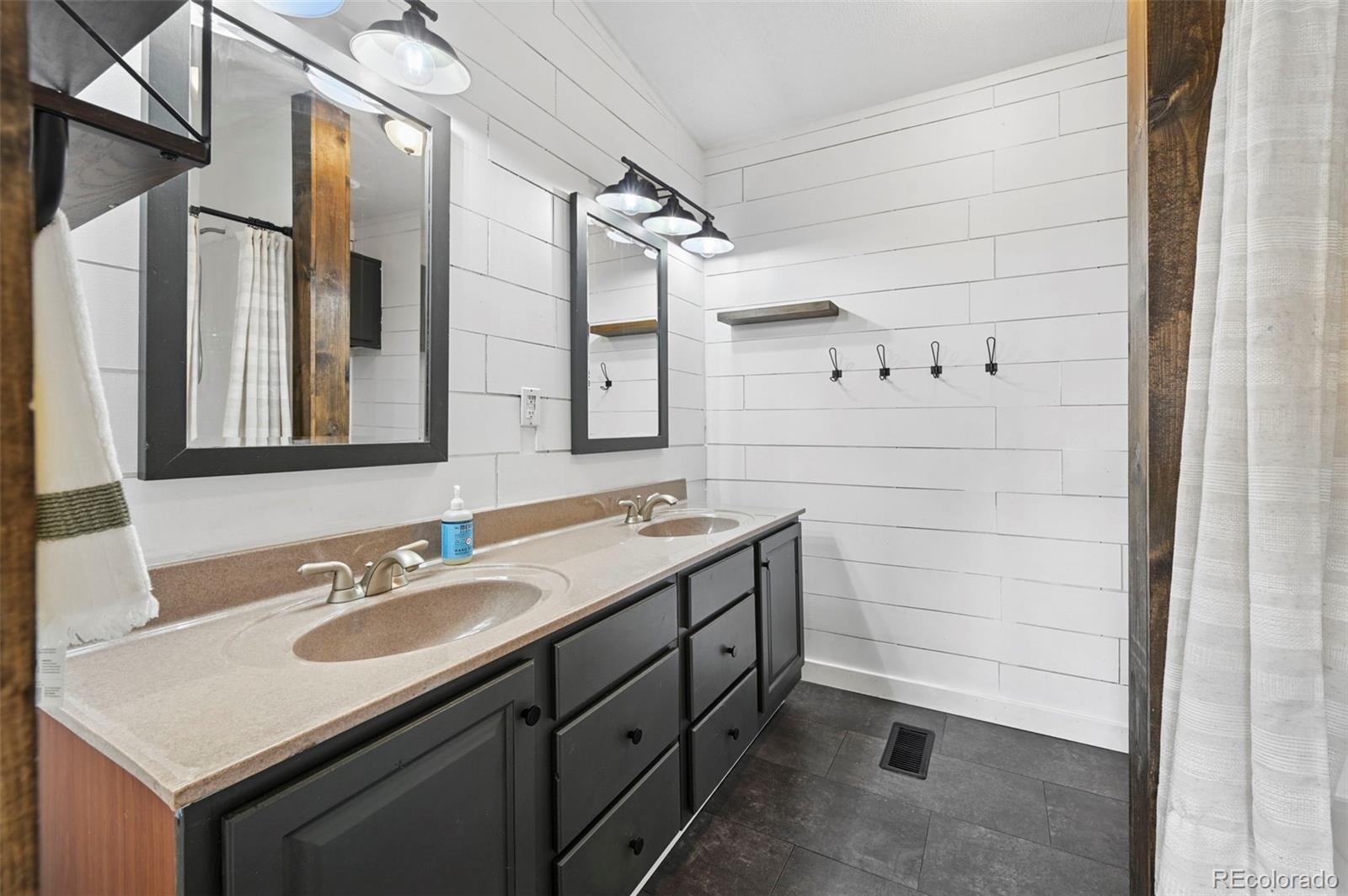 MLS Image #20 for 23740  wheat drive,colorado springs, Colorado