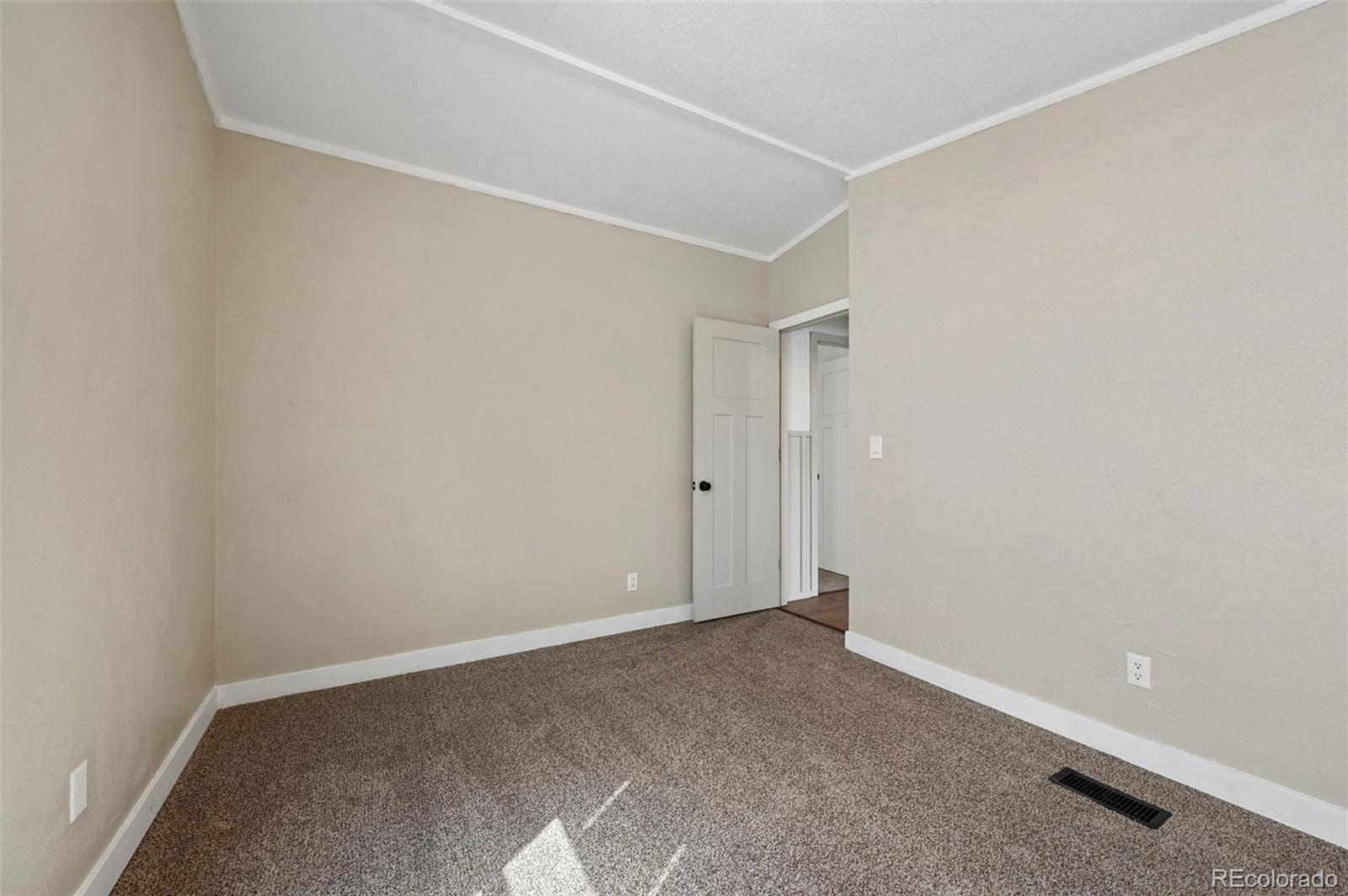 MLS Image #23 for 23740  wheat drive,colorado springs, Colorado