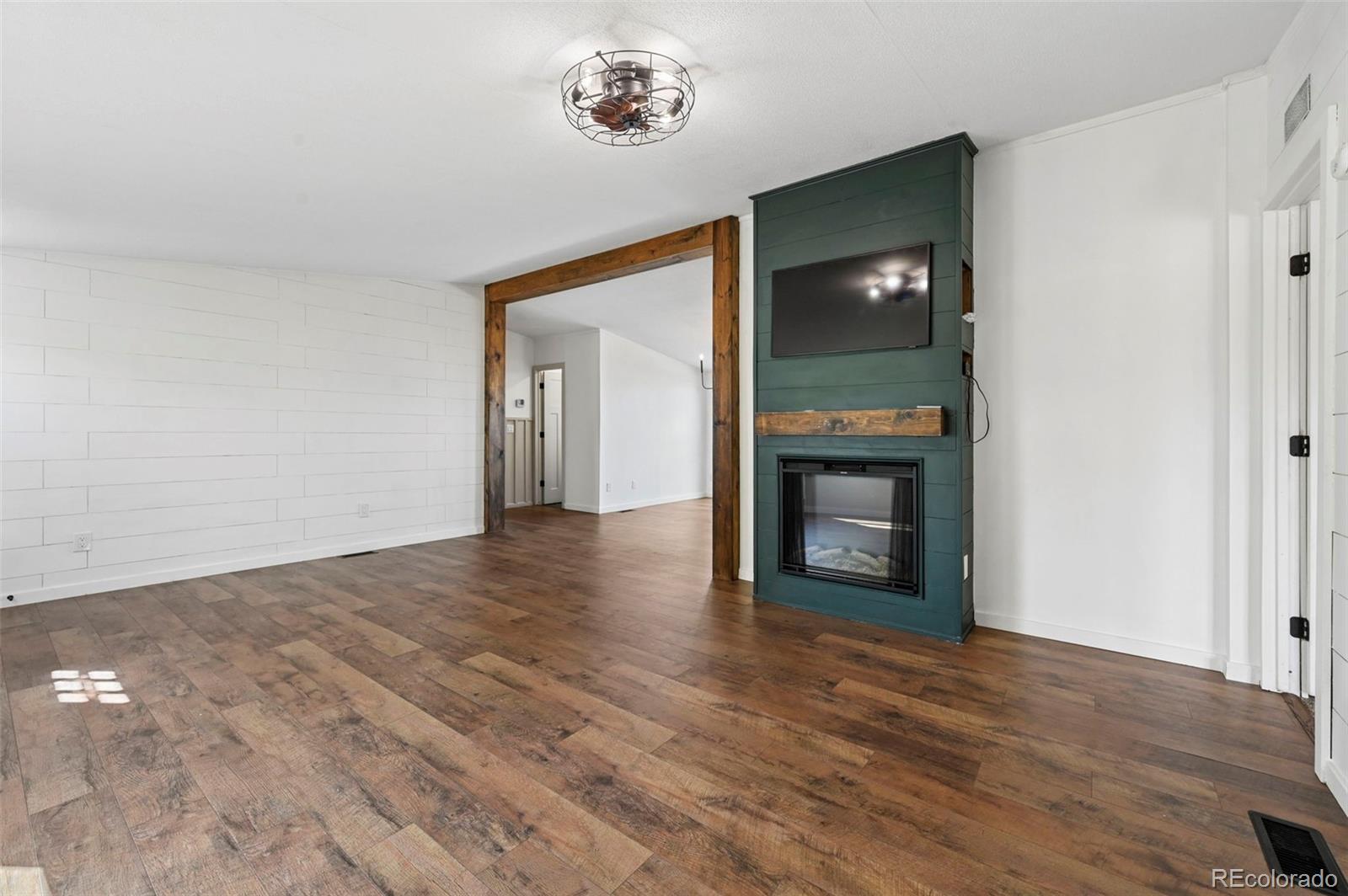 MLS Image #6 for 23740  wheat drive,colorado springs, Colorado