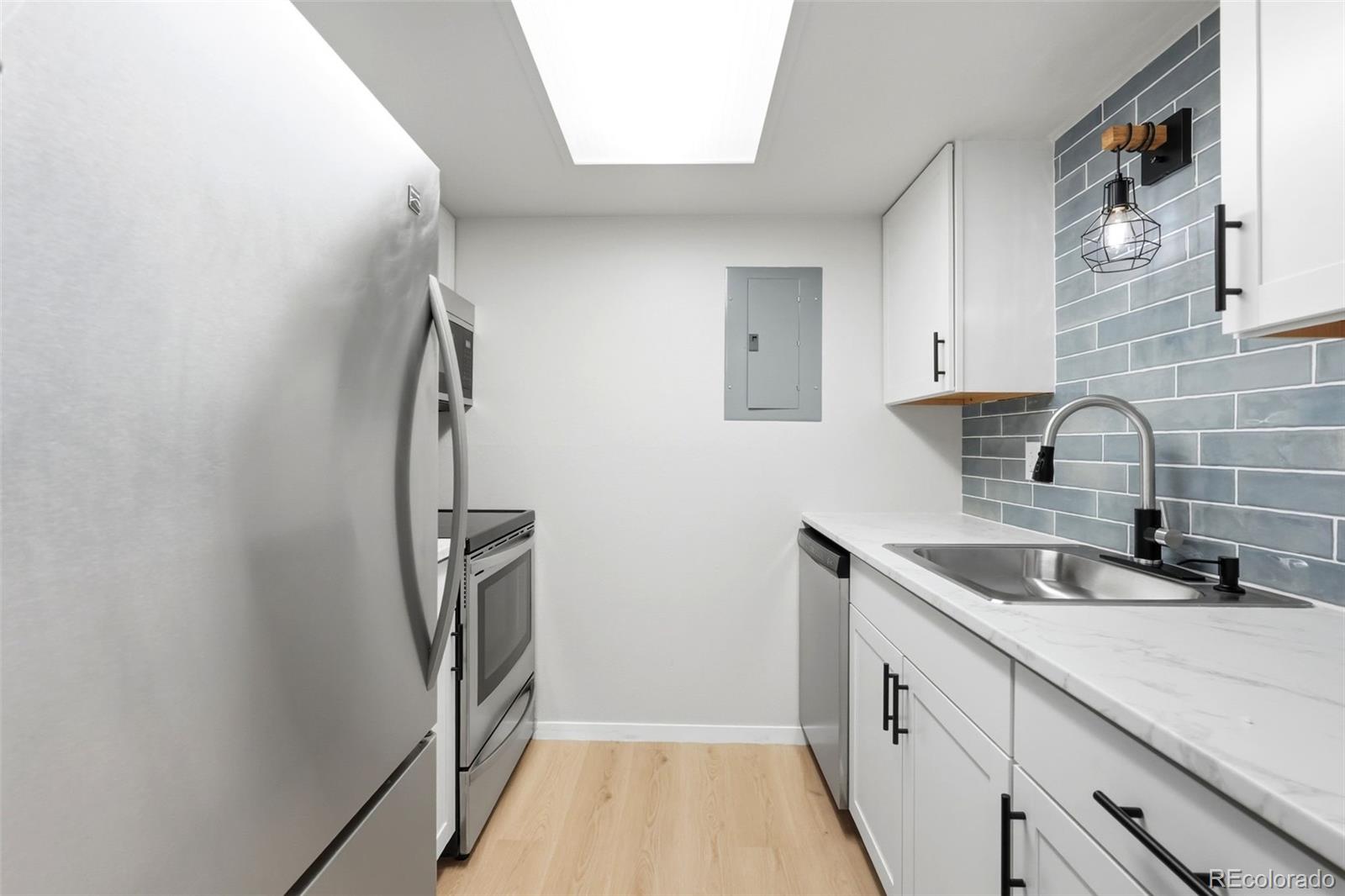 MLS Image #6 for 1150  golden circle 305,golden, Colorado