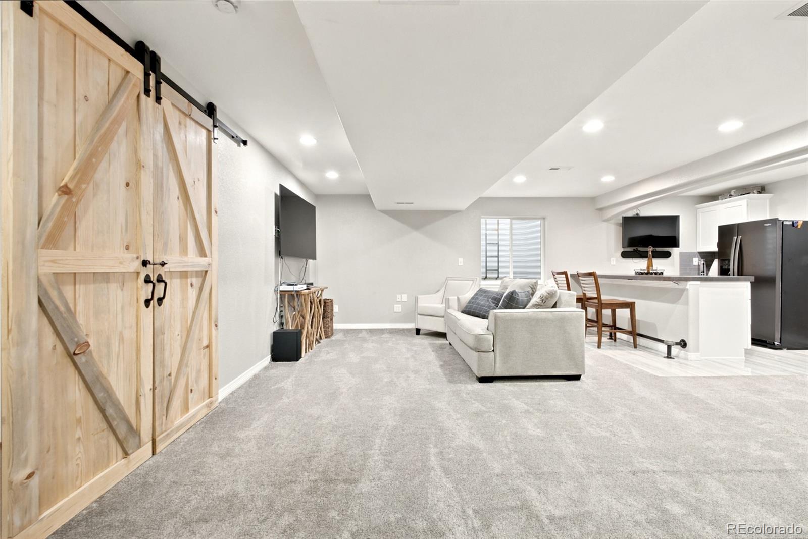 MLS Image #32 for 9505 s field way,littleton, Colorado