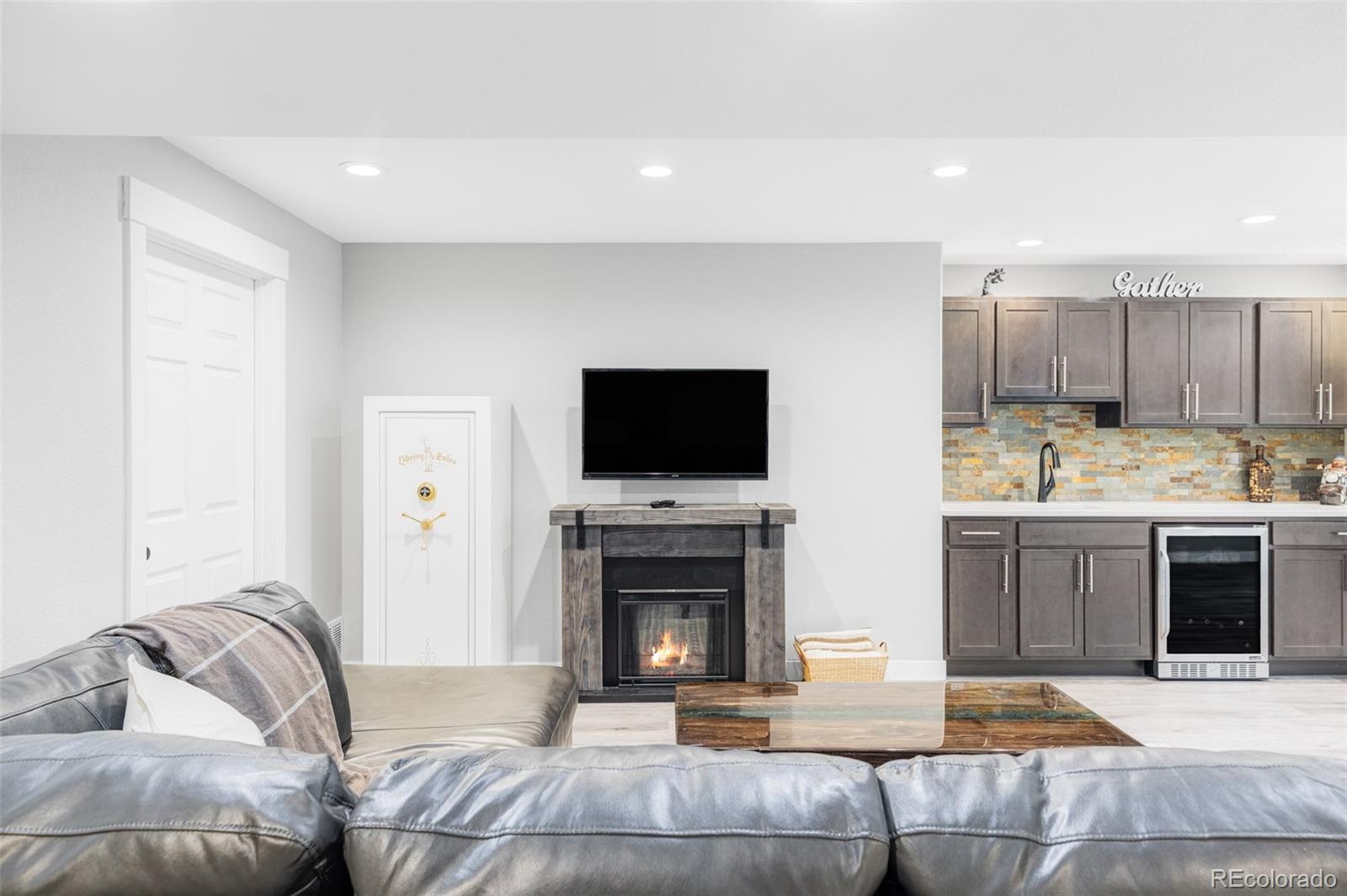 MLS Image #25 for 6102  dunraven road,golden, Colorado