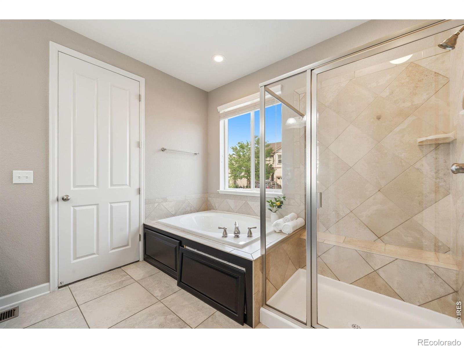 MLS Image #16 for 5218  retreat circle,longmont, Colorado
