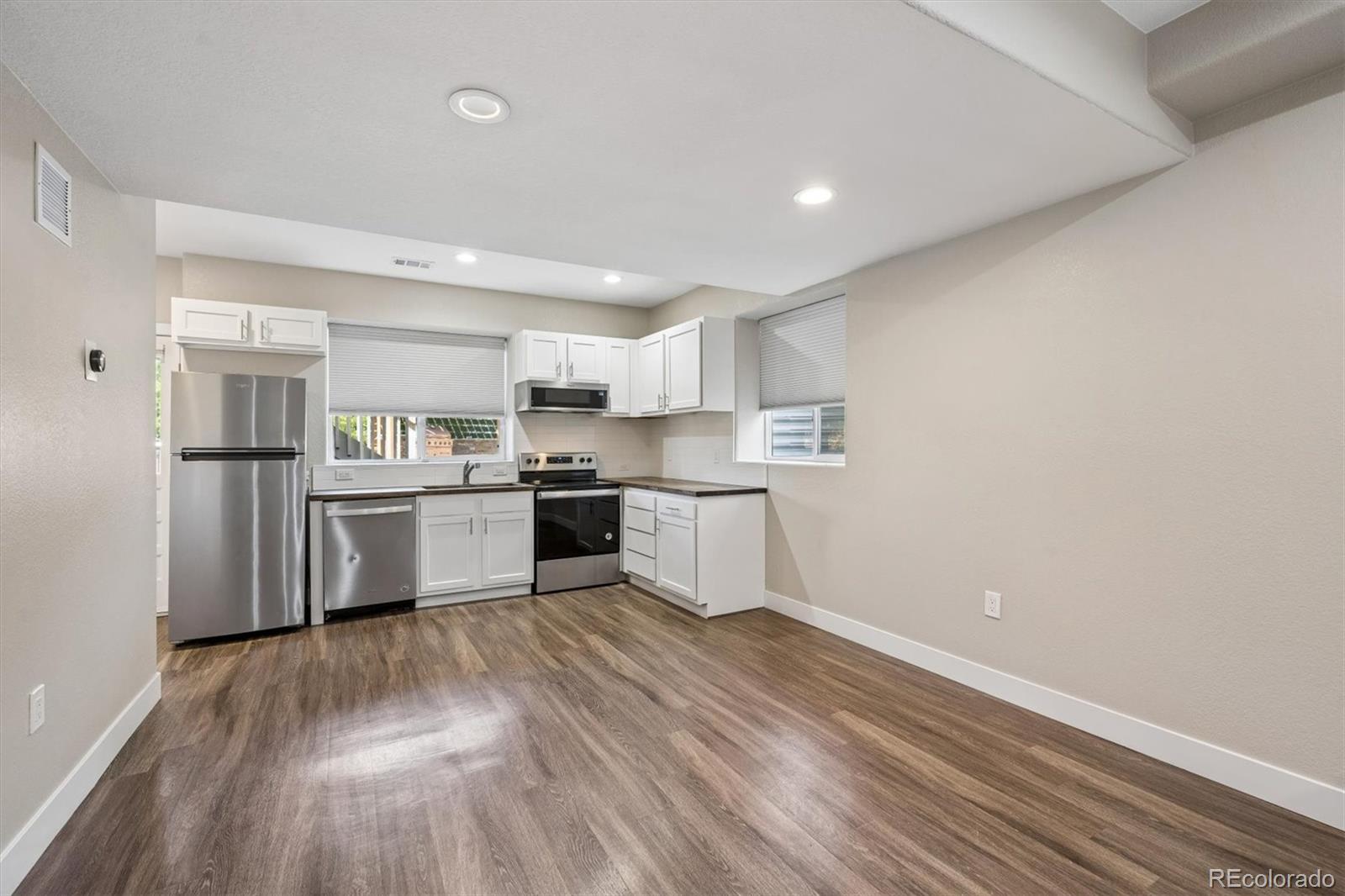 MLS Image #18 for 15991  village circle,brighton, Colorado