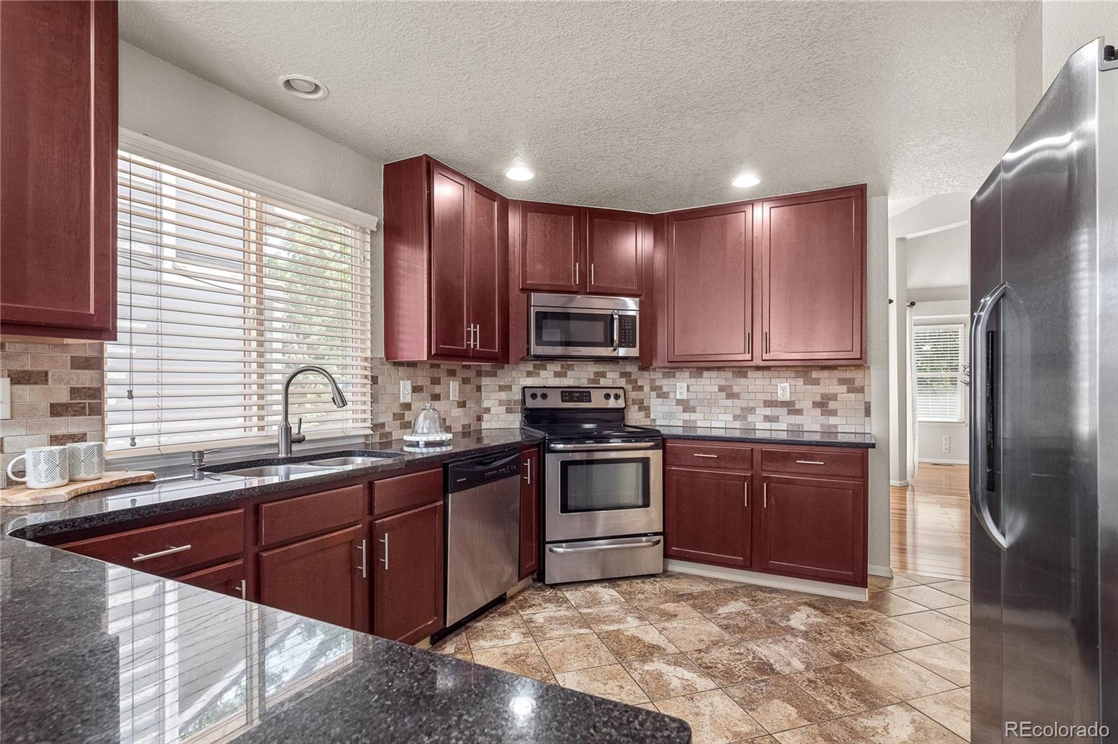 MLS Image #5 for 11054 w caley avenue,littleton, Colorado
