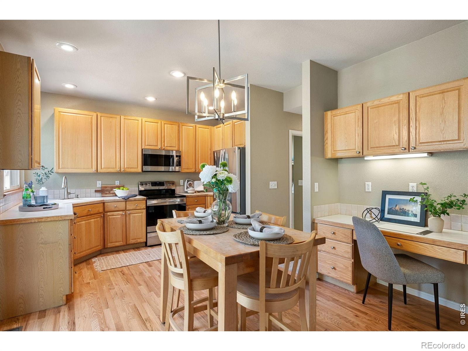 MLS Image #11 for 339  lodgewood point,lafayette, Colorado