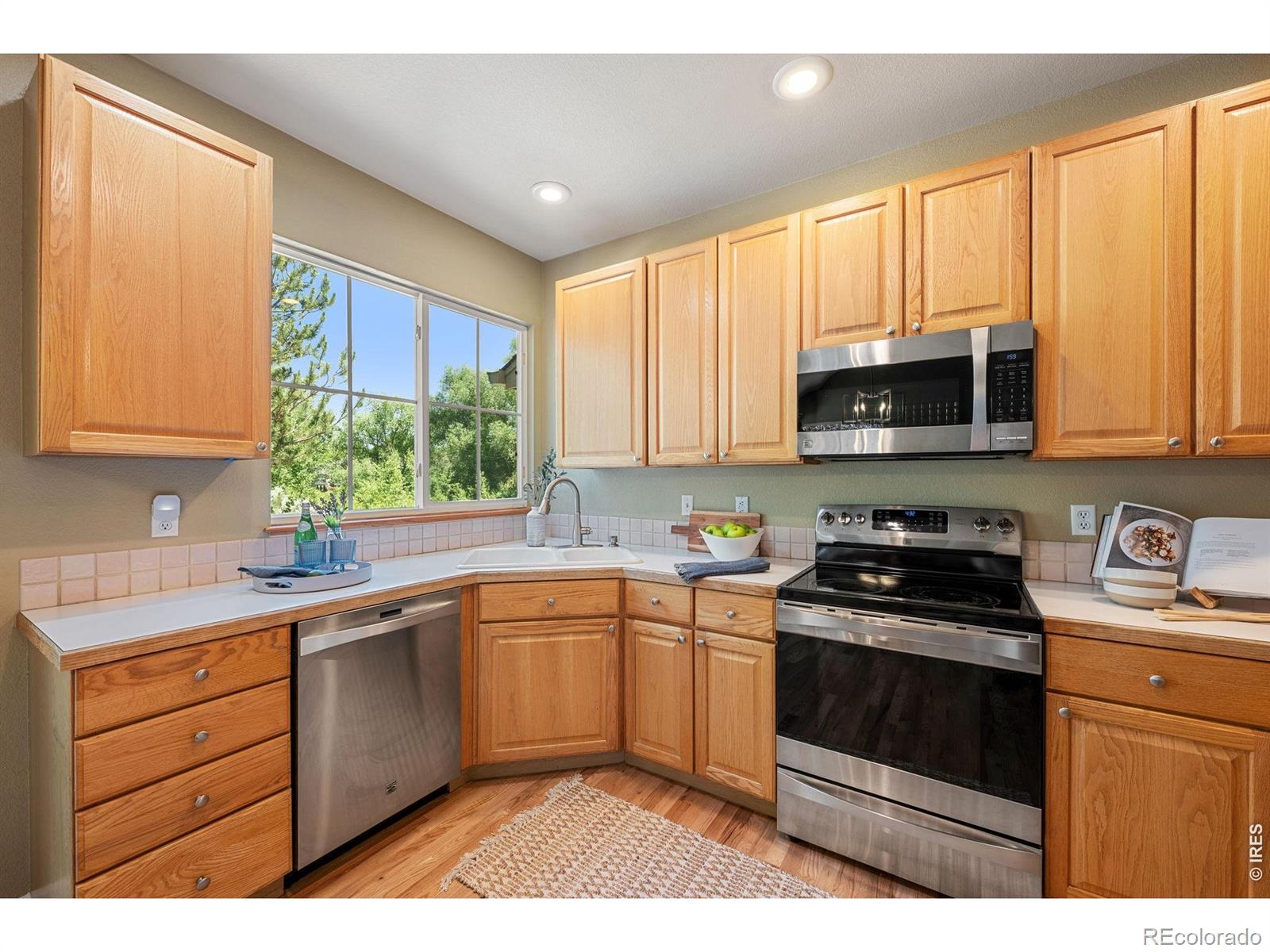 MLS Image #15 for 339  lodgewood point,lafayette, Colorado