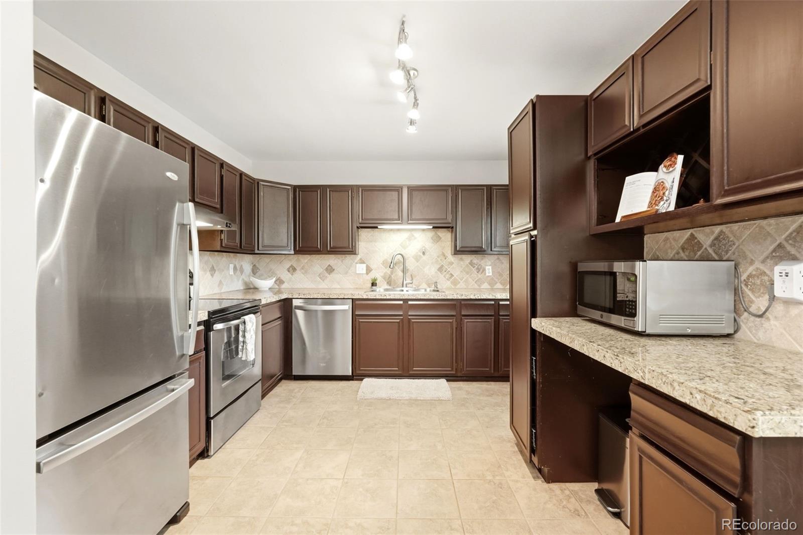 MLS Image #8 for 13758 w asbury circle,lakewood, Colorado