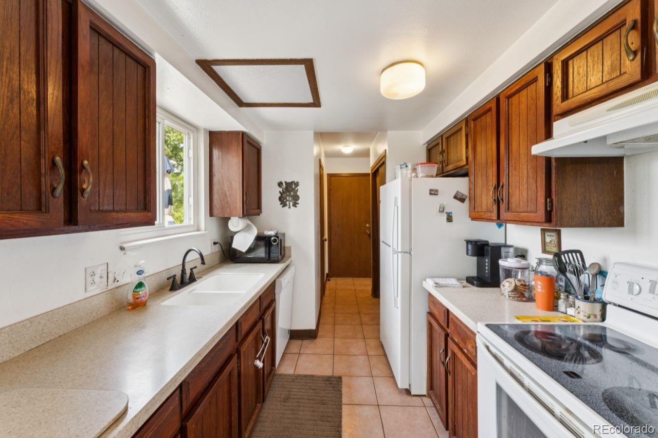 MLS Image #8 for 17995 e nassau drive,aurora, Colorado