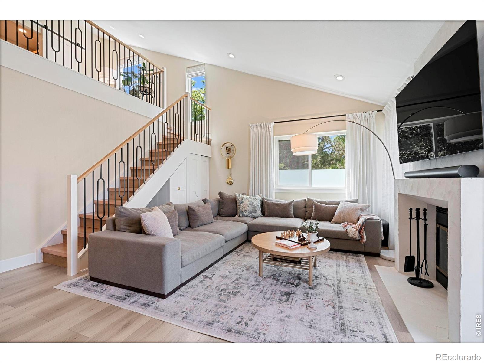 MLS Image #13 for 8022  countryside park,niwot, Colorado
