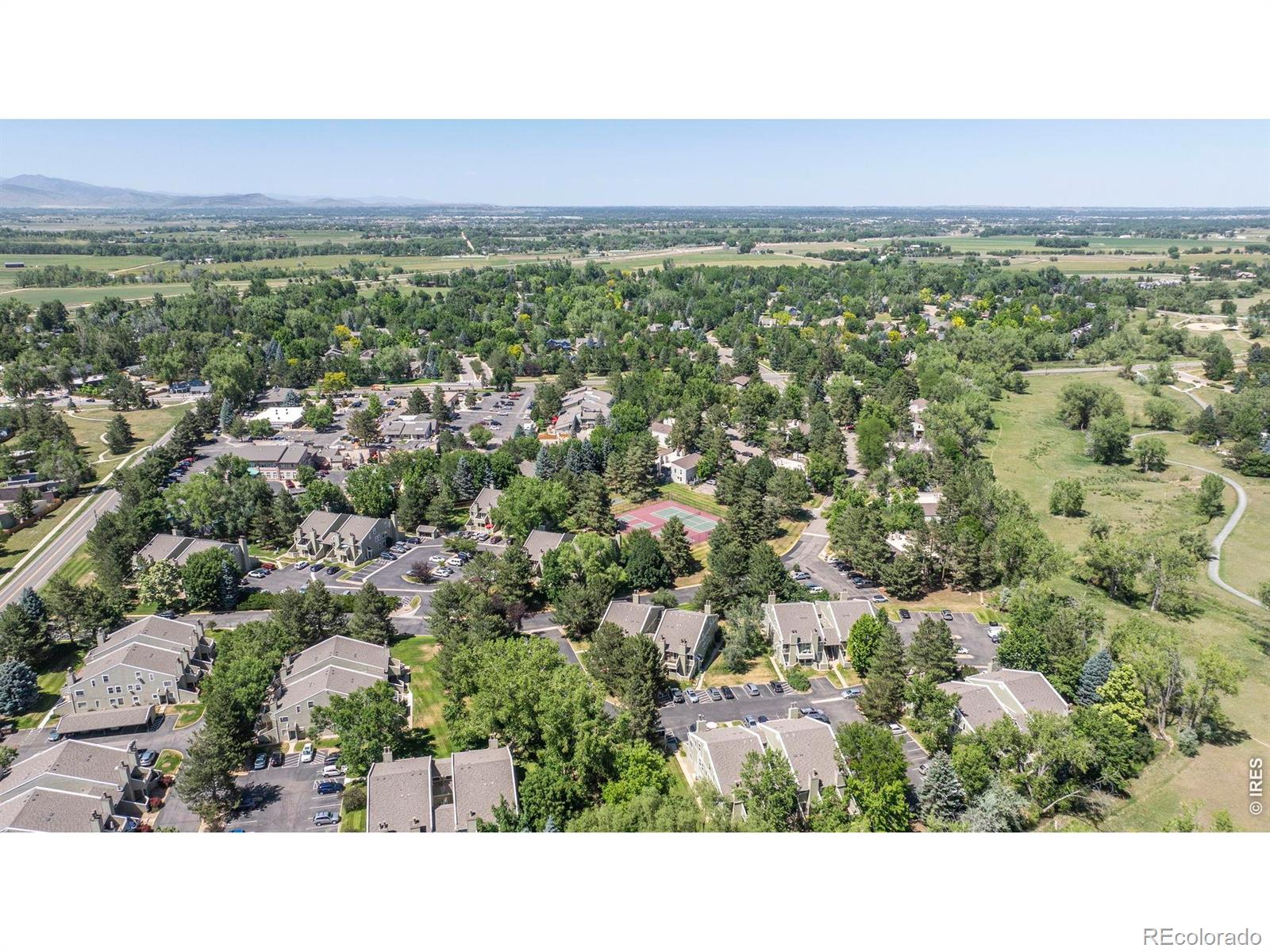 MLS Image #42 for 8022  countryside park,niwot, Colorado