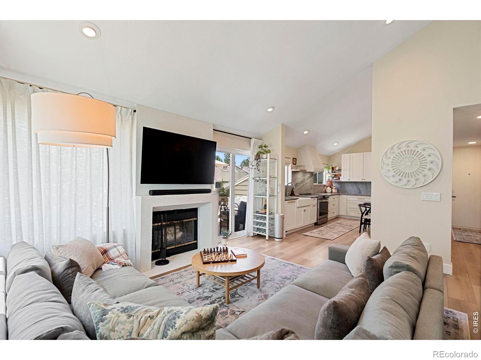 MLS Image #8 for 8022  countryside park,niwot, Colorado