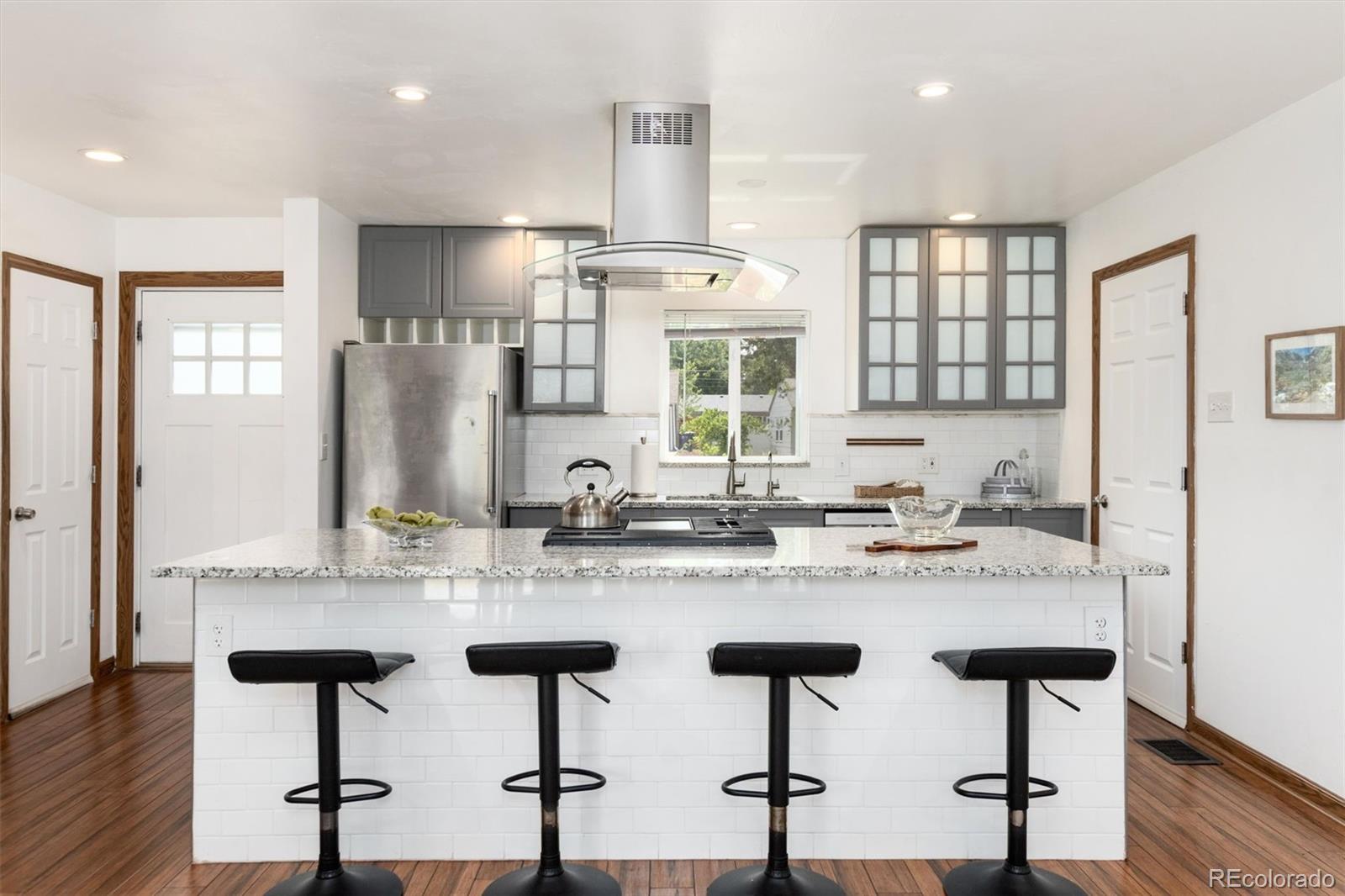 MLS Image #2 for 3270 s flamingo way,denver, Colorado