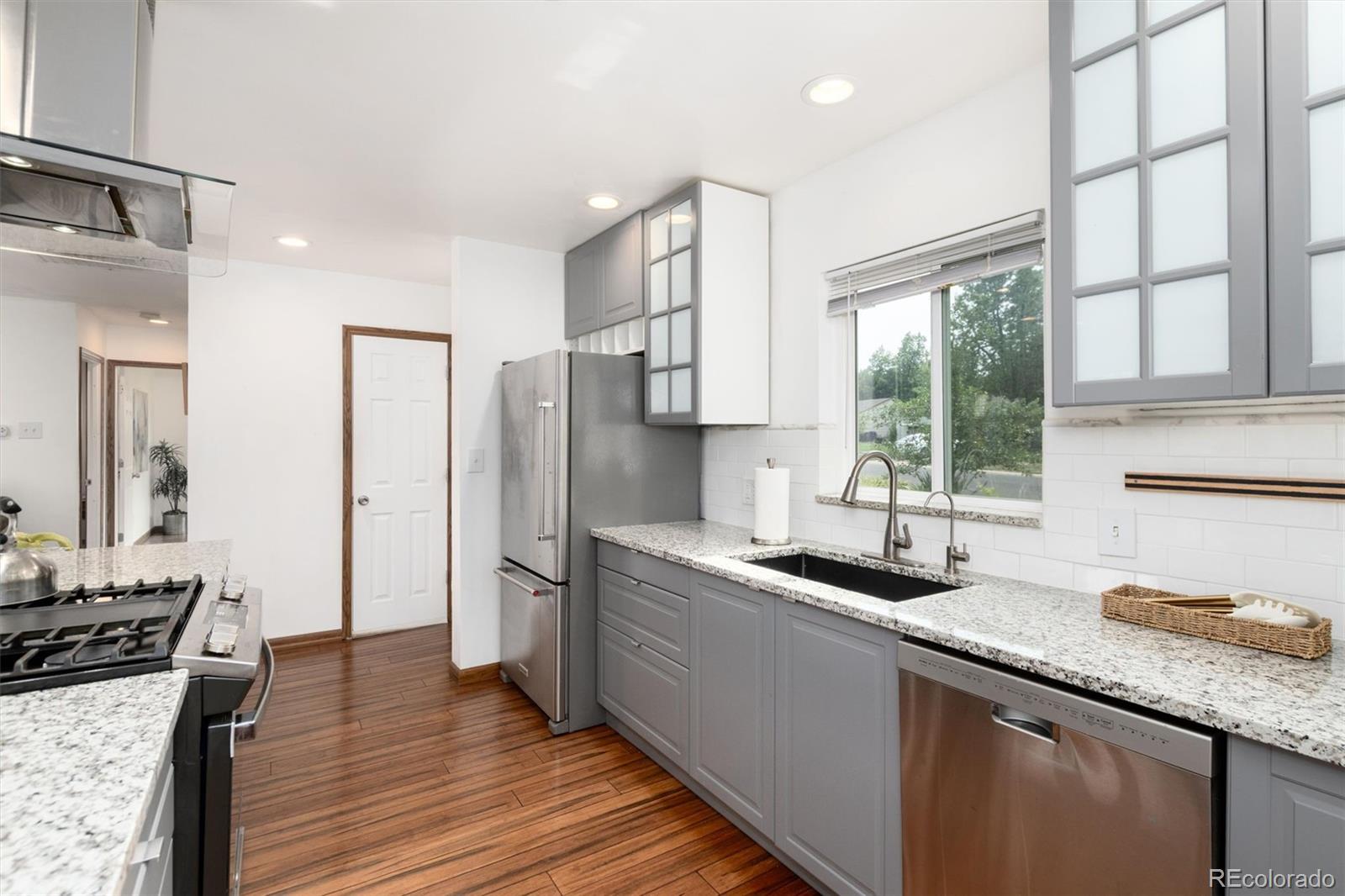 MLS Image #23 for 3270 s flamingo way,denver, Colorado