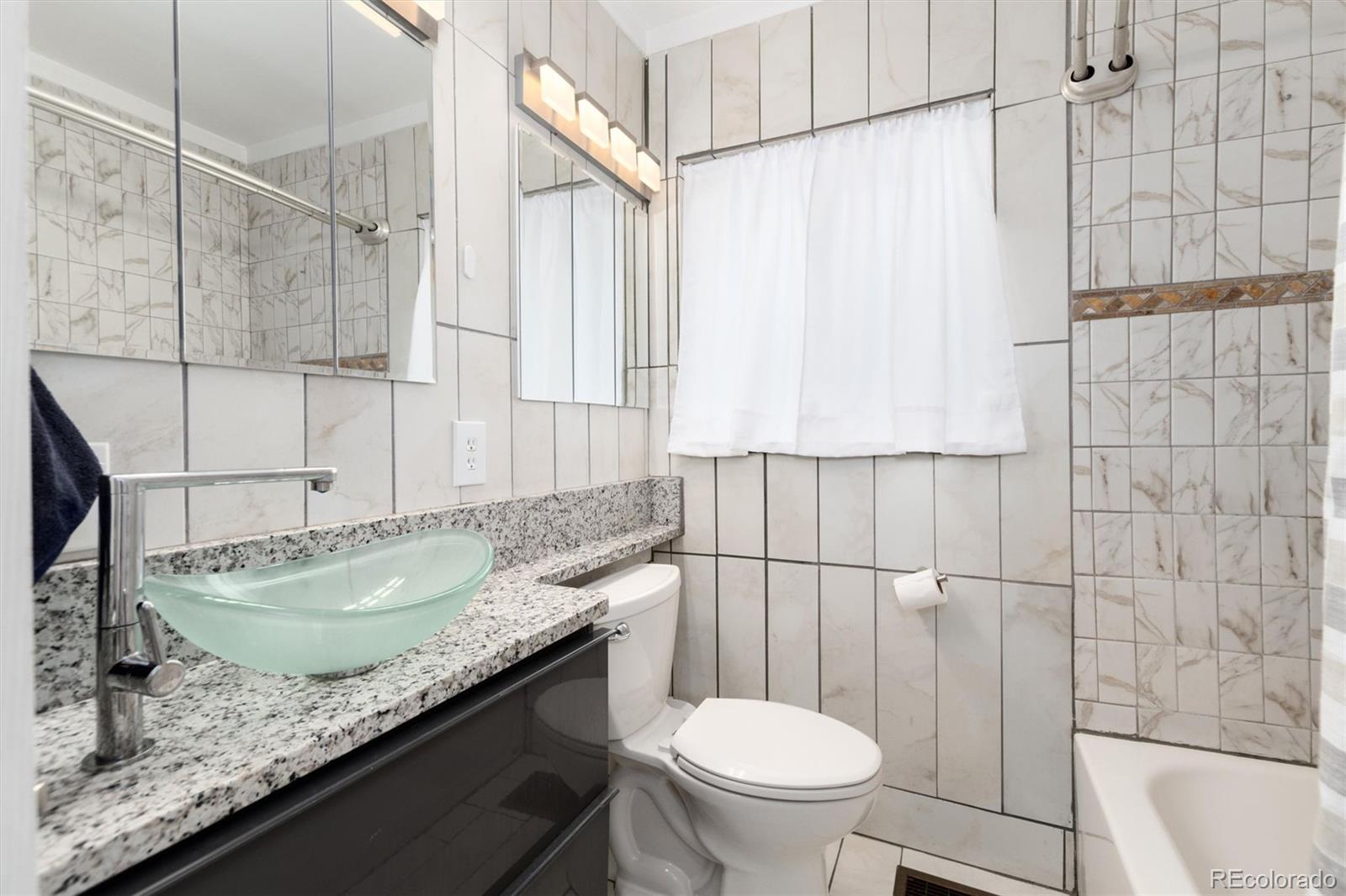 MLS Image #27 for 3270 s flamingo way,denver, Colorado