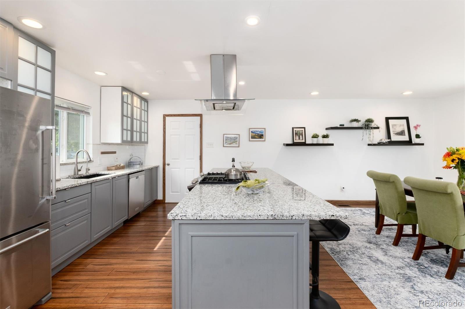 MLS Image #4 for 3270 s flamingo way,denver, Colorado