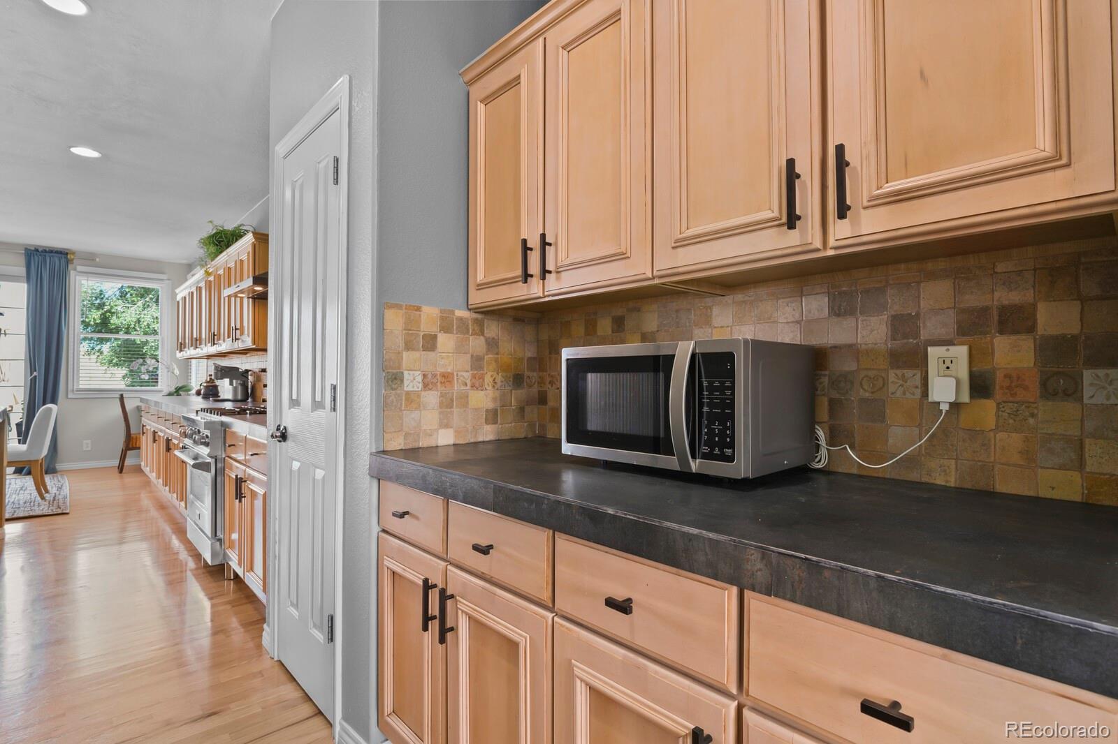MLS Image #7 for 4020  brushwood way,castle rock, Colorado