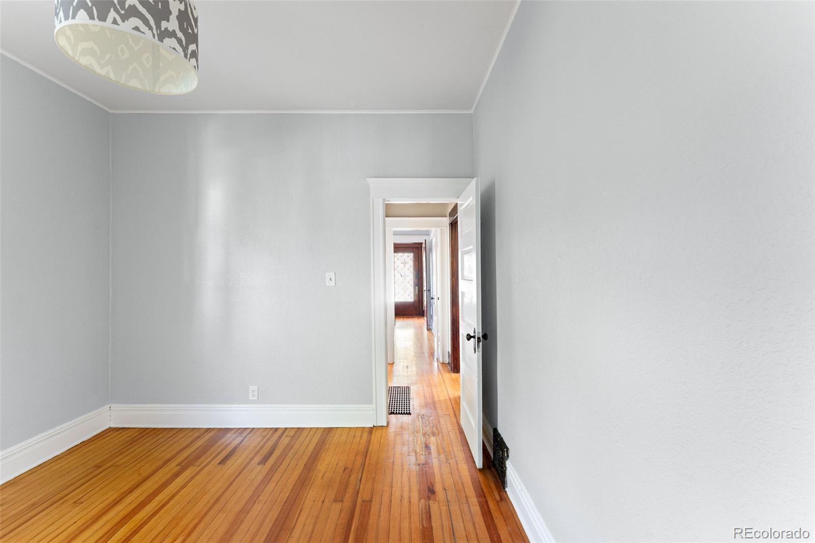 MLS Image #11 for 249 s downing street,denver, Colorado