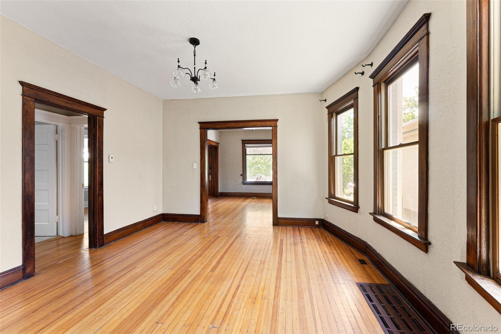 MLS Image #24 for 249 s downing street,denver, Colorado