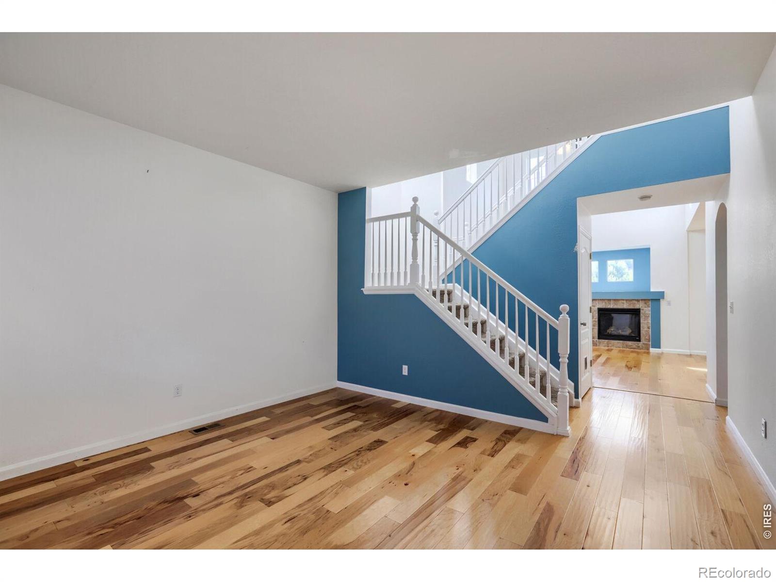MLS Image #5 for 2049  basalt court,loveland, Colorado