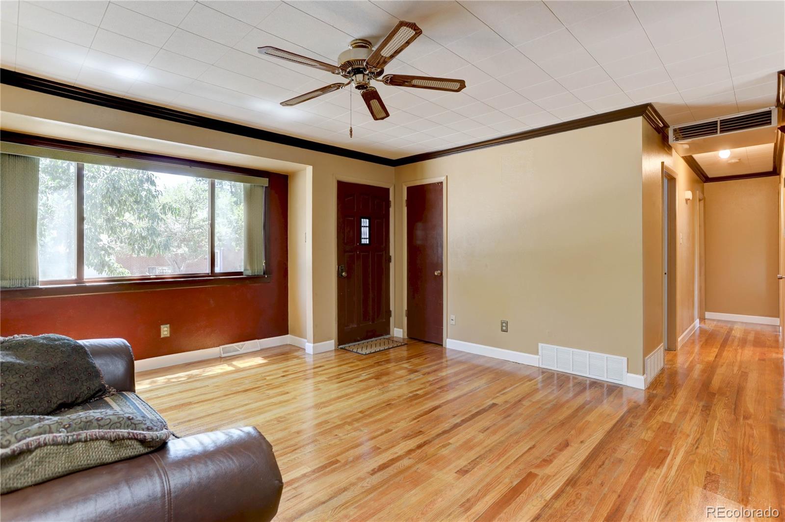 MLS Image #3 for 707 w davies way,littleton, Colorado