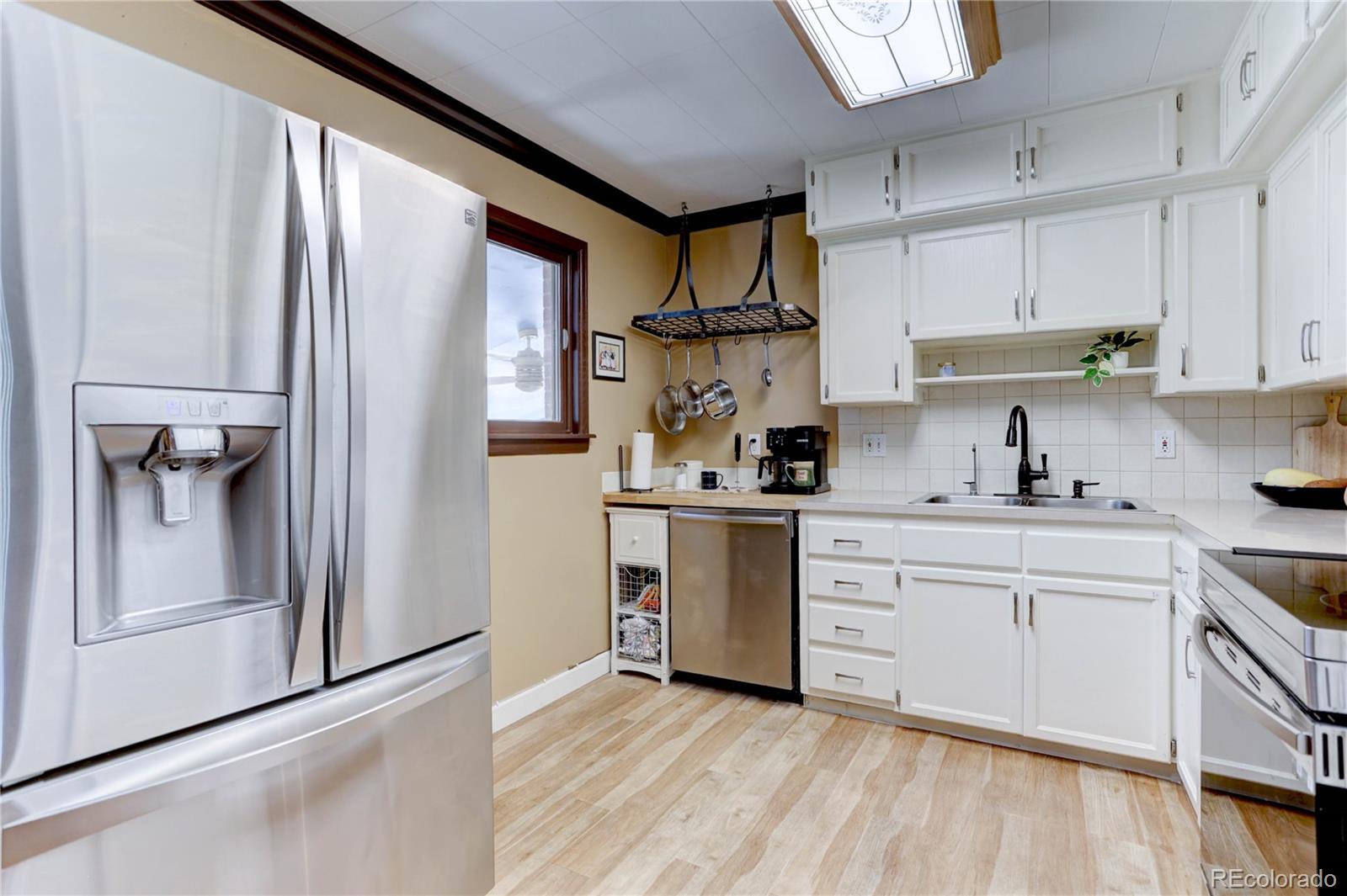 MLS Image #5 for 707 w davies way,littleton, Colorado