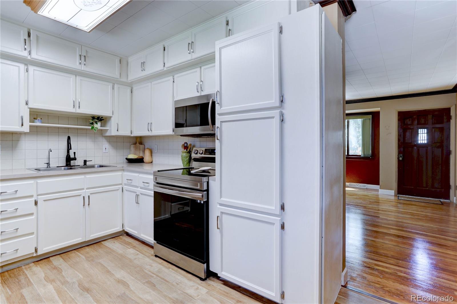 MLS Image #6 for 707 w davies way,littleton, Colorado