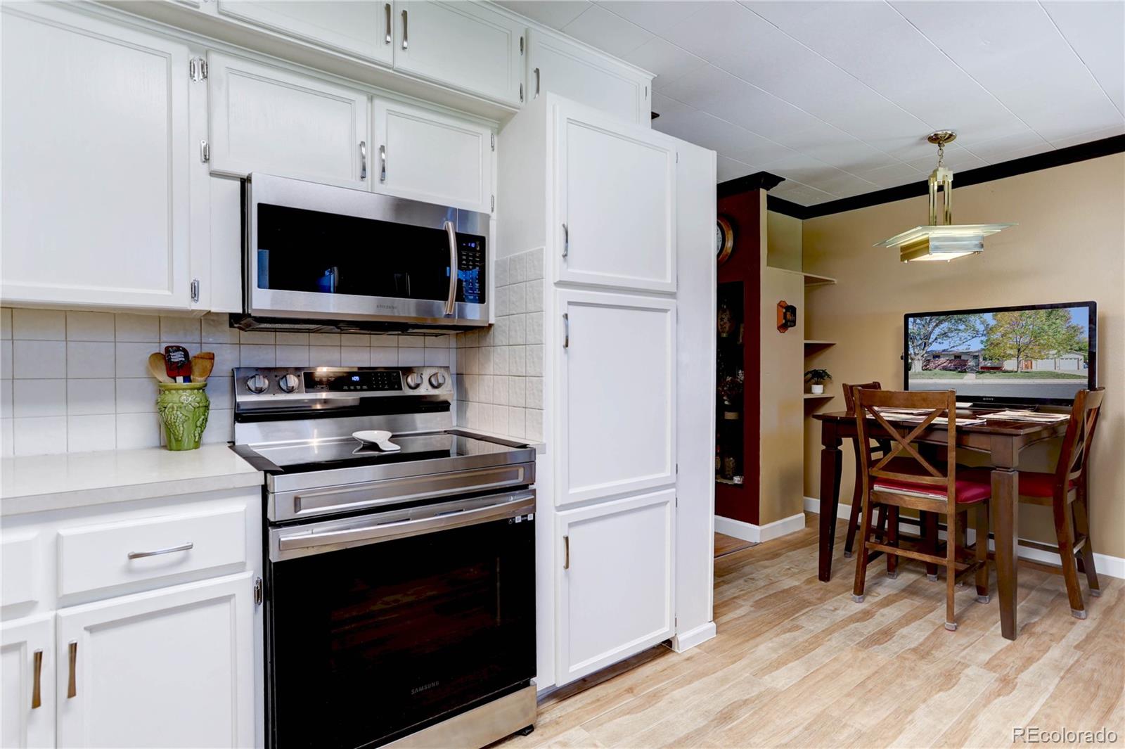 MLS Image #8 for 707 w davies way,littleton, Colorado