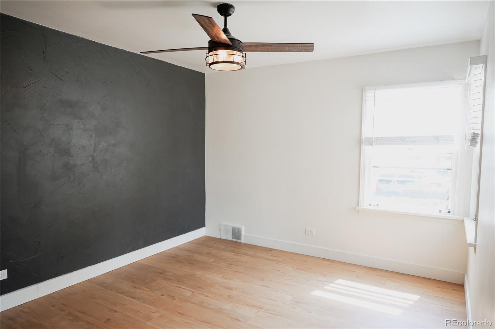 MLS Image #10 for 3019 s logan street,englewood, Colorado