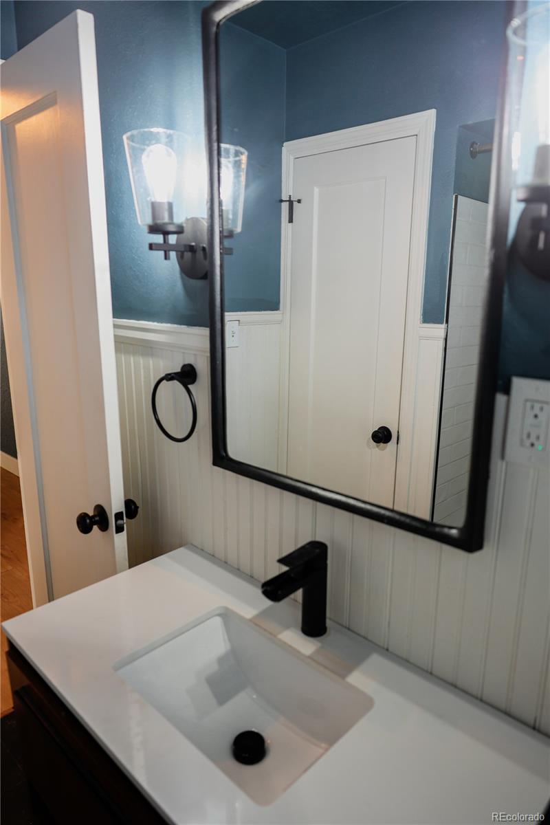 MLS Image #14 for 3019 s logan street,englewood, Colorado